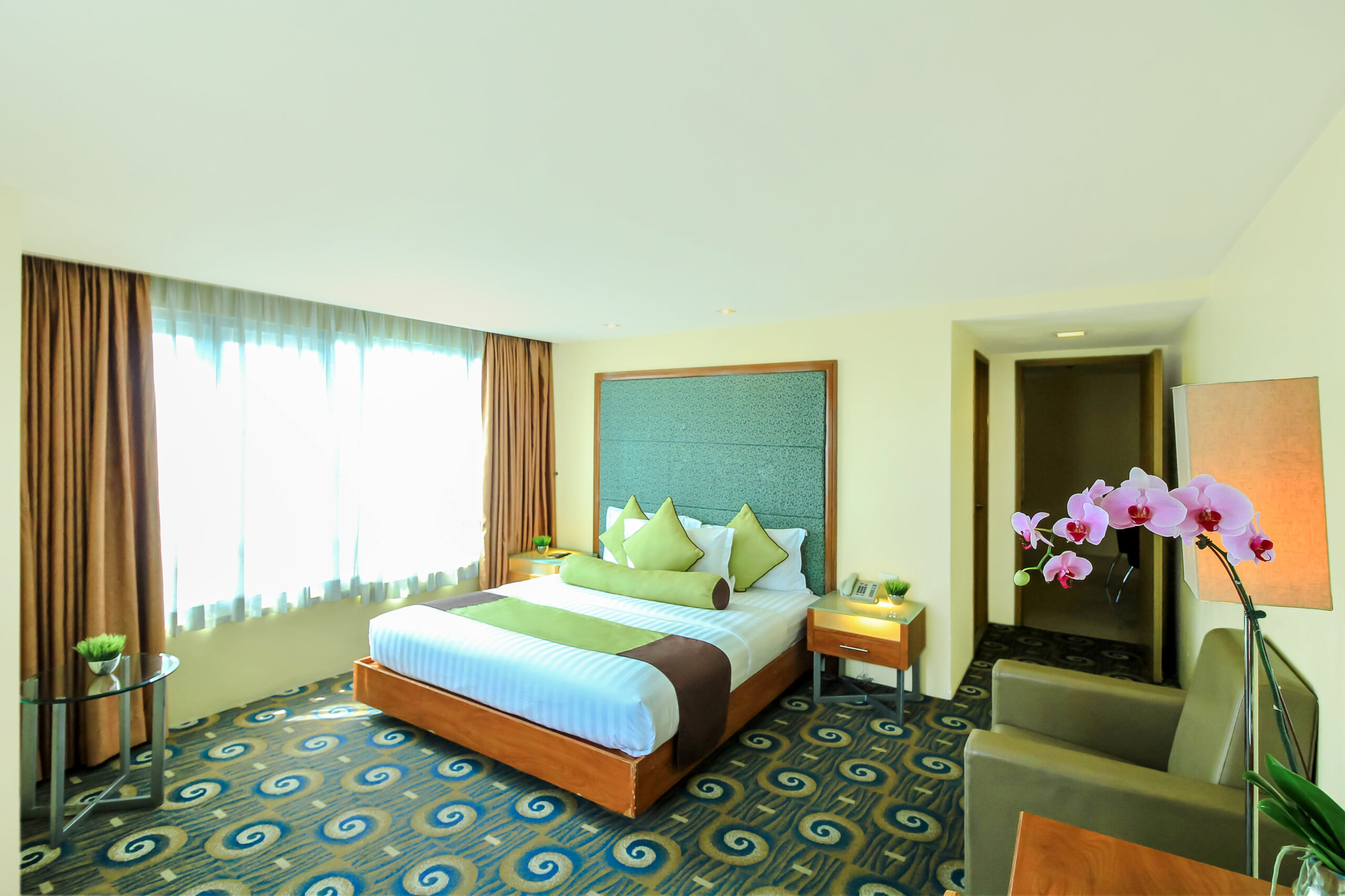 Hotel Room in Greenhills San Juan | Greenhills Elan Hotel Modern